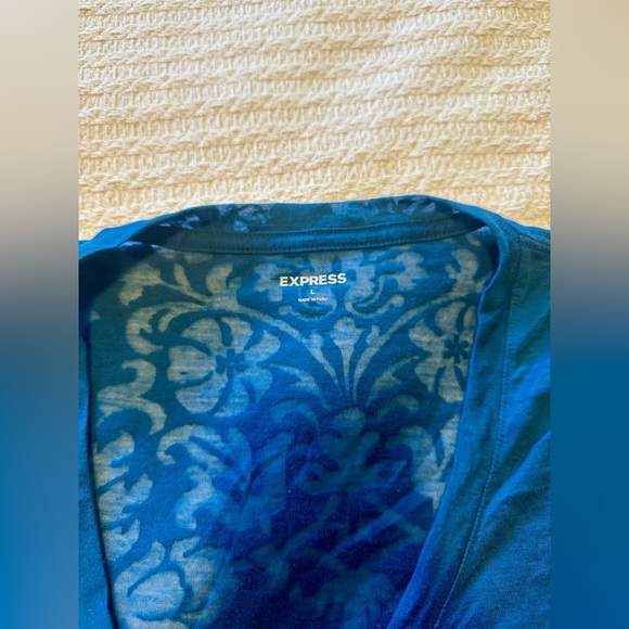 NWT Express Floral Burnout Long Sleeve Top - Picture 4 of 6